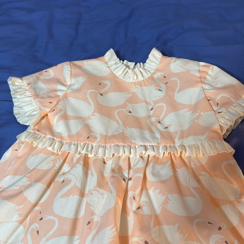 NWOT Pink and White Swan Print Toddler Dress